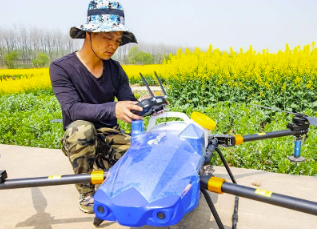 У 2023 році Хубей активно просуває сільськогосподарські безпілотні літальні апарати для запобігання та боротьби з хворобами ріпаку та комахами-шкідниками

